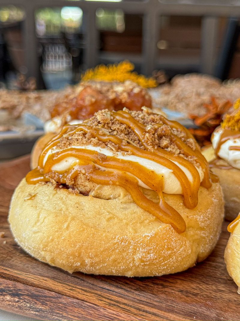 Cinnaholic (Knoxville)