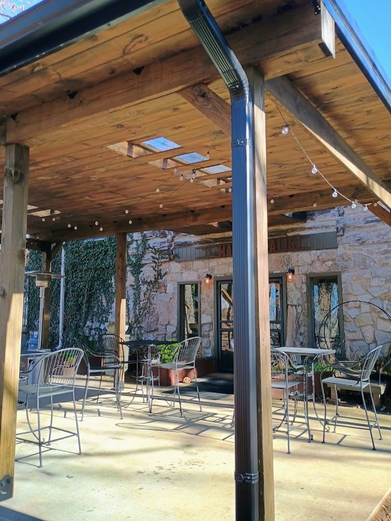 The Mad Herbalist &mdash; Clarksville