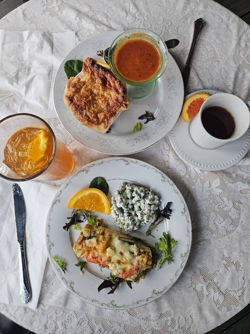 Wild Plum Tea Room &mdash; Gatlinburg