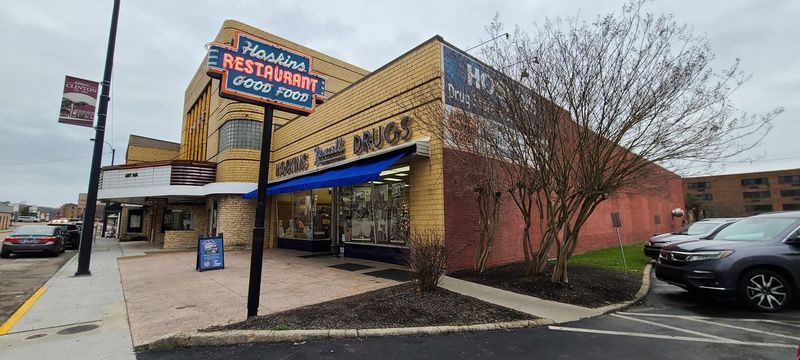 Hoskins Drug Store &mdash; Clinton