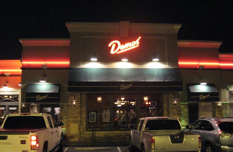 Demos&rsquo; Steak & Spaghetti House