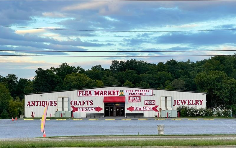 Flea Traders Paradise &mdash; Sevierville
