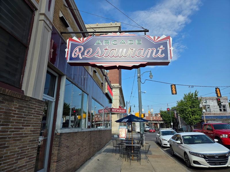 Why this historic restaurant still belongs on every Tennessee bucket list