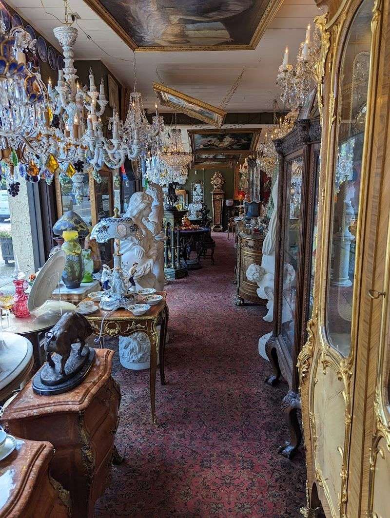 Why Antique Lovers Keep Coming Back