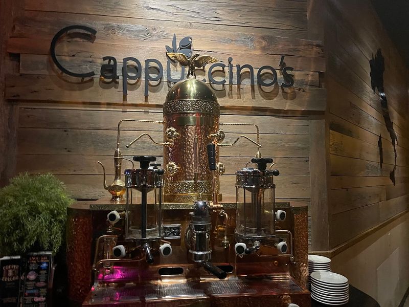 Why Cappuccino&rsquo;s Belongs on Every Tennessee Food Lover&rsquo;s List