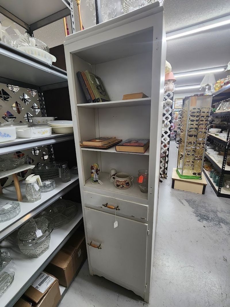 Rare Antiques and Vintage Finds for the True Treasure Hunter