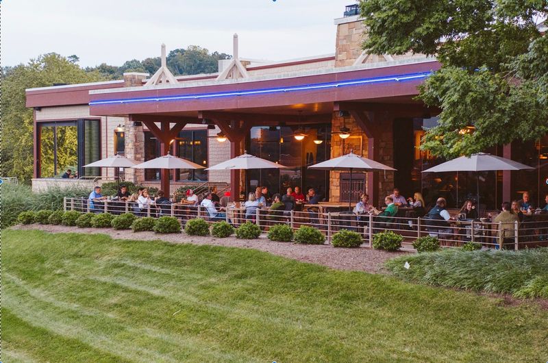 Lakeside Tavern - Knoxville