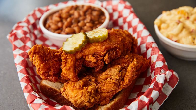 Hattie B&rsquo;s Hot Chicken