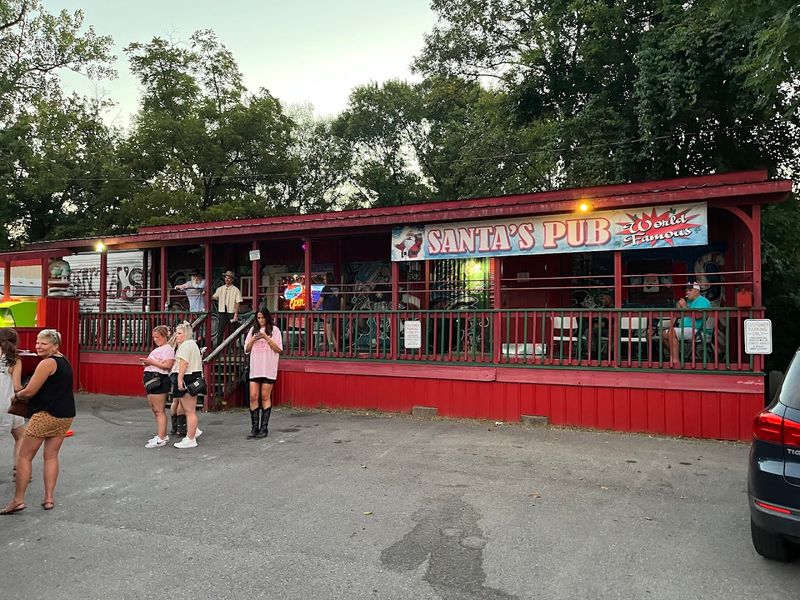 Why Santa's Pub Is One of Nashville's Most Unusual Nightlife Spots