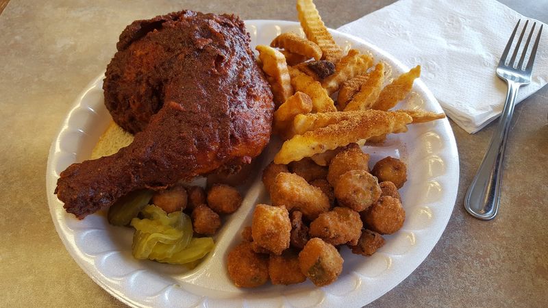 Moore&rsquo;s Spicy Fried Chicken &mdash; Hendersonville