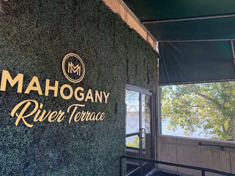 Mahogany River Terrace - Memphis