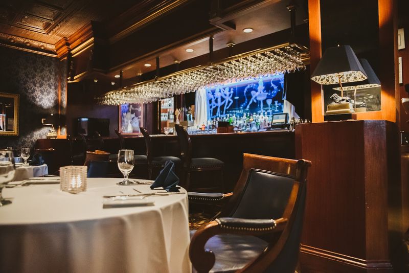 Brumley's Restaurant and Lounge &mdash; Greeneville