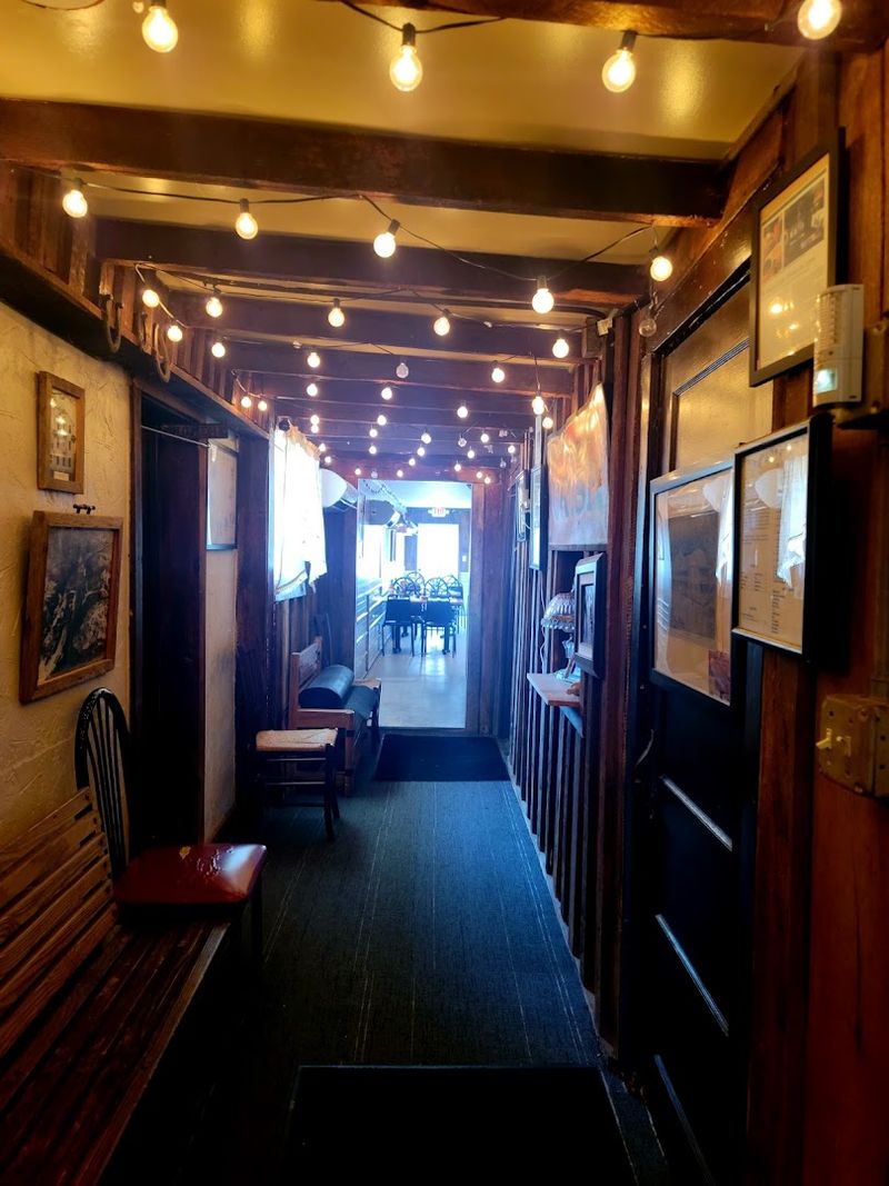 The Beacon Light Tea Room &mdash; Bon Aqua