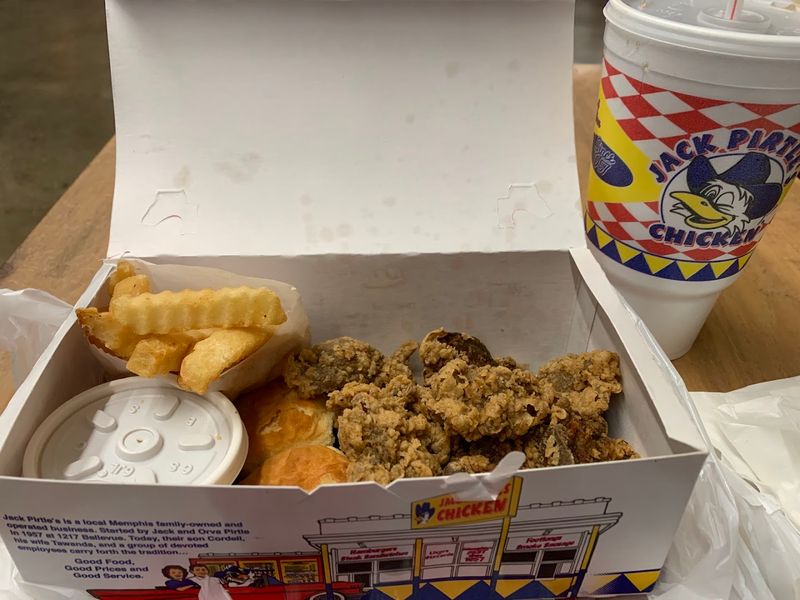 Jack Pirtle&rsquo;s Chicken &mdash; Memphis