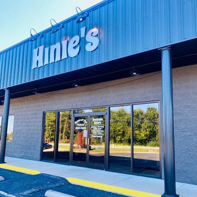 Hinie's Barbecue — Lawrenceburg
