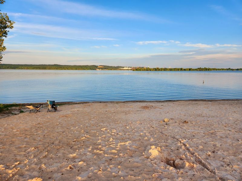 Eva Beach Recreation Area at Nathan Bedford Forrest State Park (Eva)