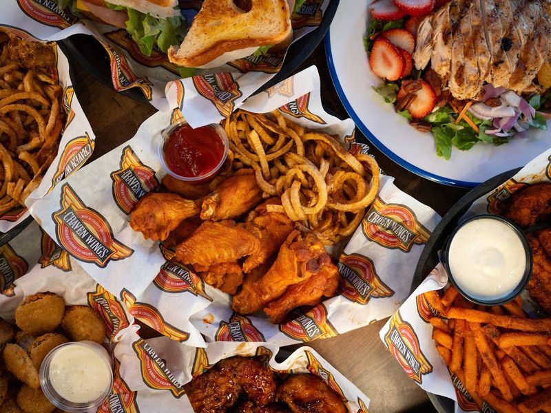 Craven Wings &mdash; Seymour