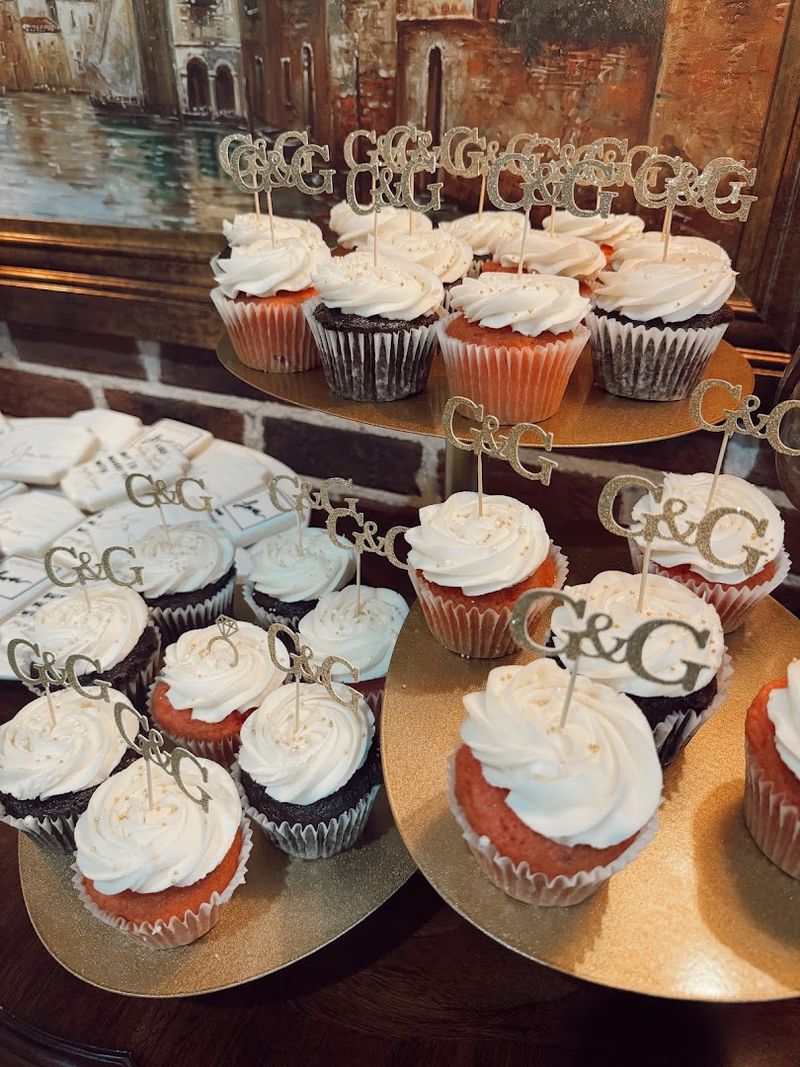 Lili Bella's Bakery — Hendersonville