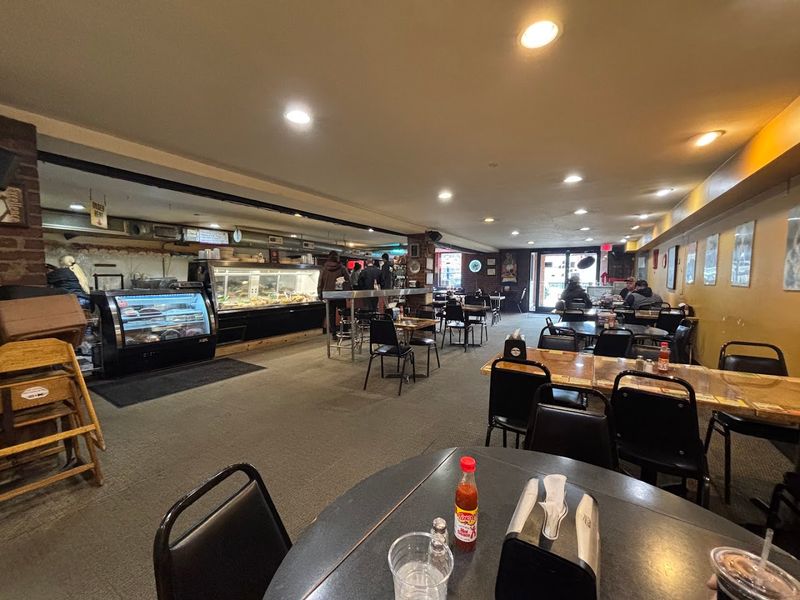 River Street Deli - Chattanooga