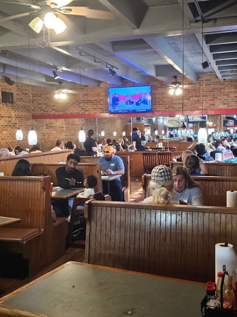 Austins Steak and Homestyle Buffet - Knoxville