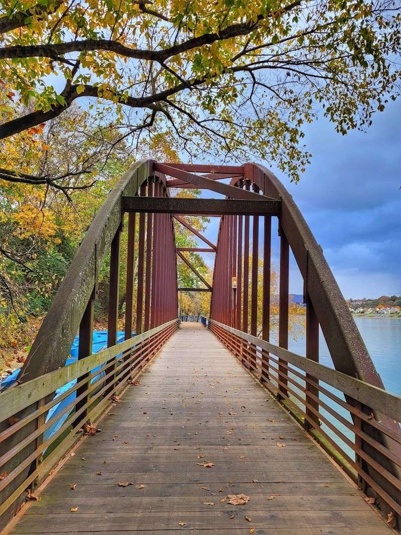 Tennessee Riverwalk &mdash; Chattanooga