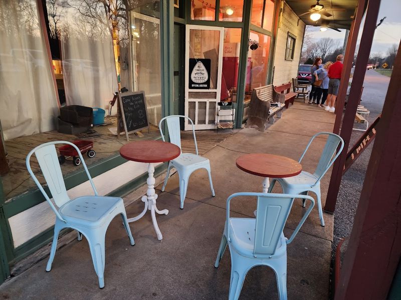 Miller's Grocery A Country Cafe &mdash; Christiana