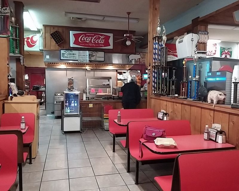 A Small-Town Atmosphere That Feels Like Home