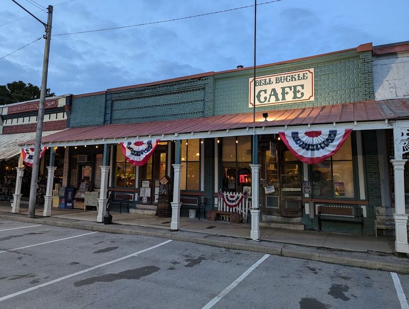 Bell Buckle Cafe — Bell Buckle