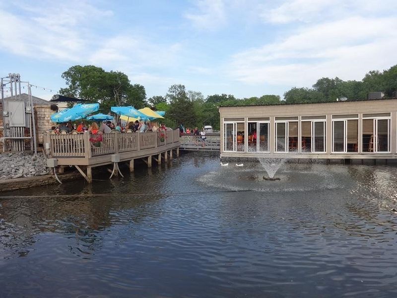 The Rudder, Hendersonville