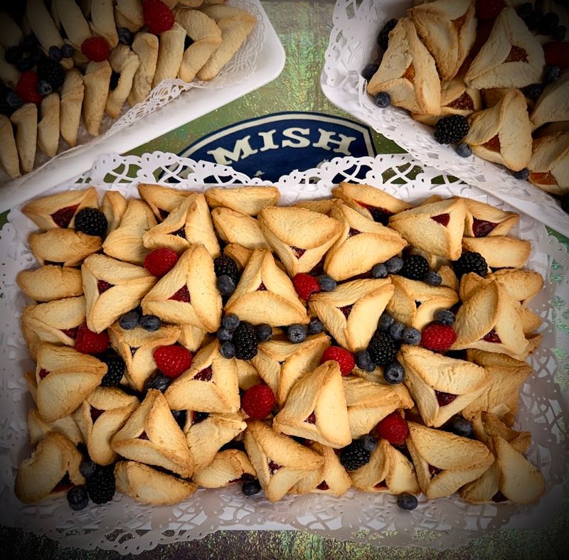 Fresh-Baked Goods That Smell Like Grandma's Kitchen