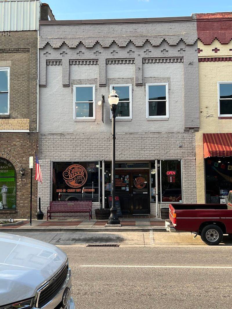 Collins River BBQ & Cafe &mdash; McMinnville