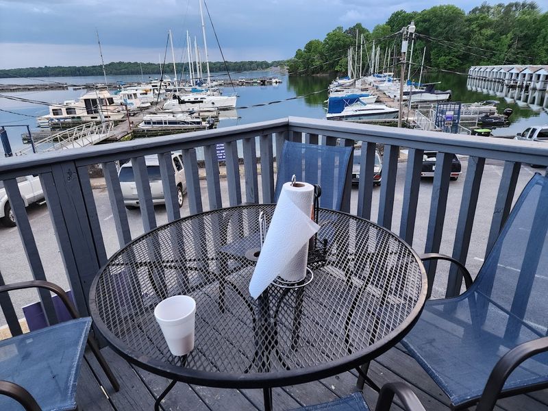 Papa Turney's Old Fashion BBQ &mdash; Hermitage