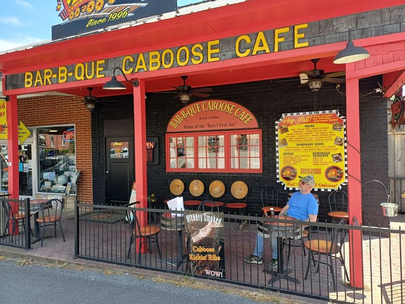Bar-B-Que Caboose Cafe — Lynchburg