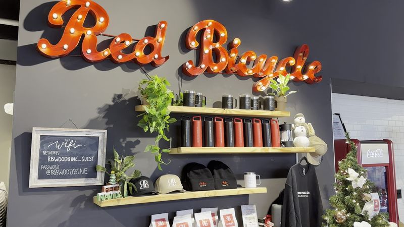 Red Bicycle Is the Kind of Tennessee Gem You Tell Your Friends About