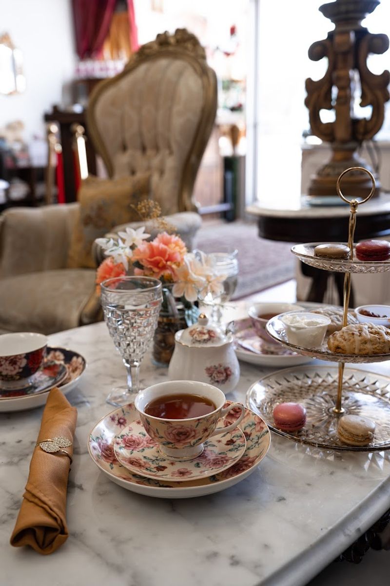 Enchanted Tea Lounge &mdash; Memphis