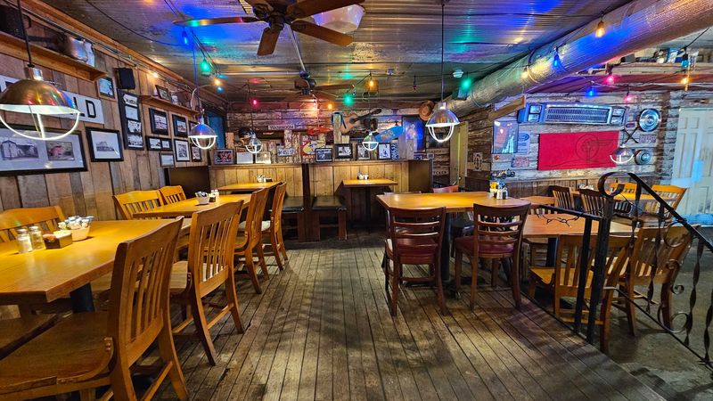 Junkyard Dog Steakhouse &mdash; Hohenwald