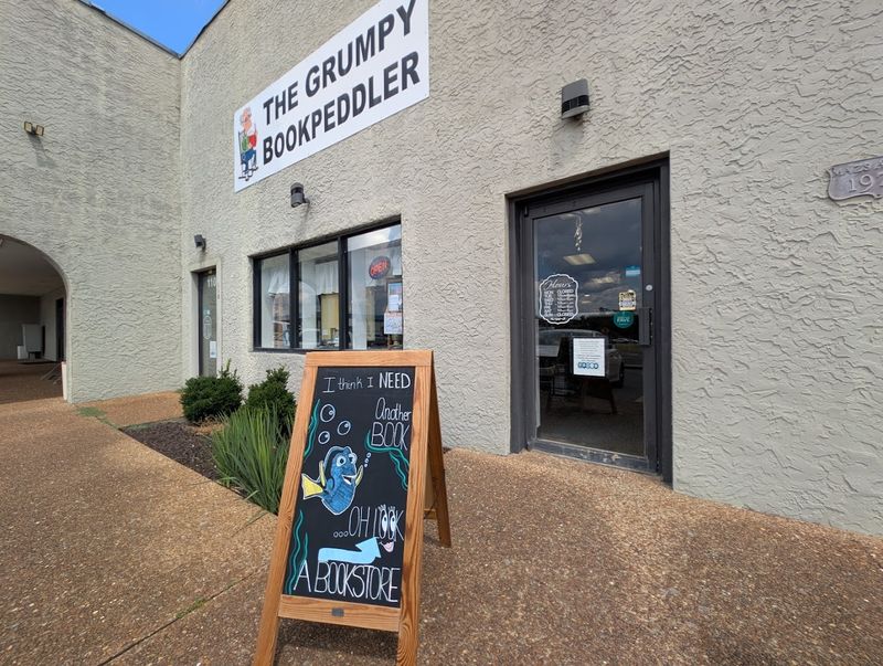 This Tennessee Bookstore Is a Dream Stop for Anyone Who Loves to Browse