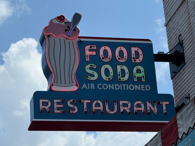 A timeless Tennessee gem that proves some traditions never melt away