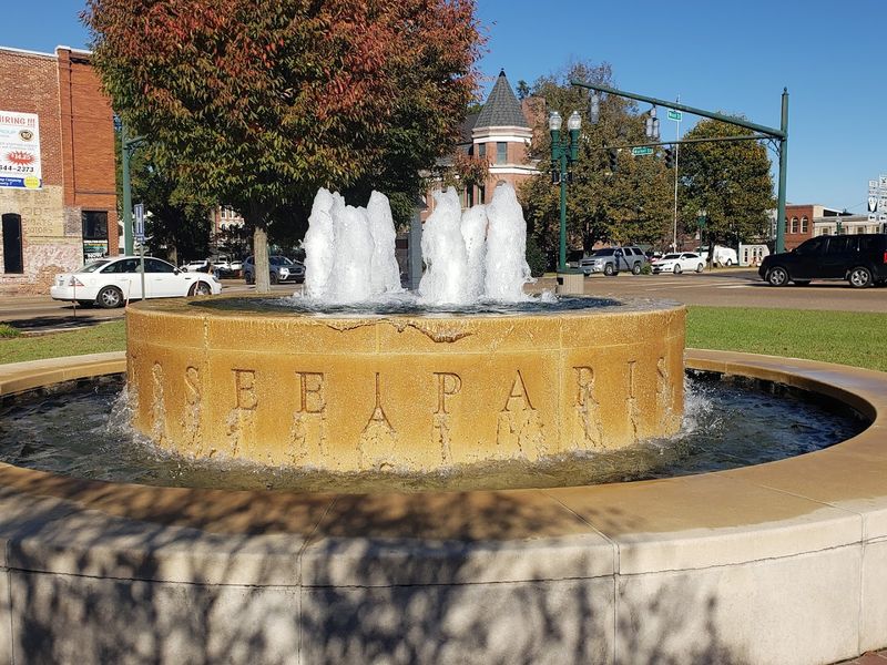 What to know before making Paris your retirement home