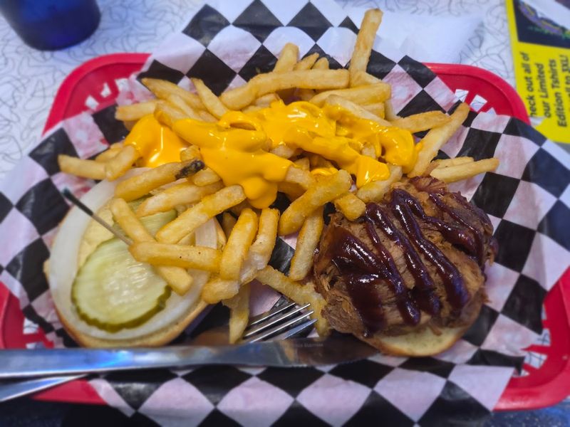 Mel's Diner — Pigeon Forge