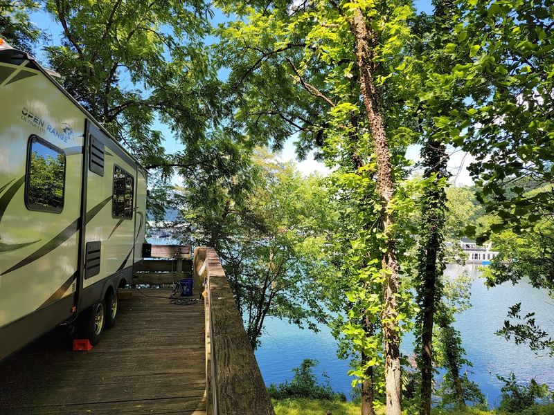 Edgar Evins State Park Campground &mdash; Silver Point