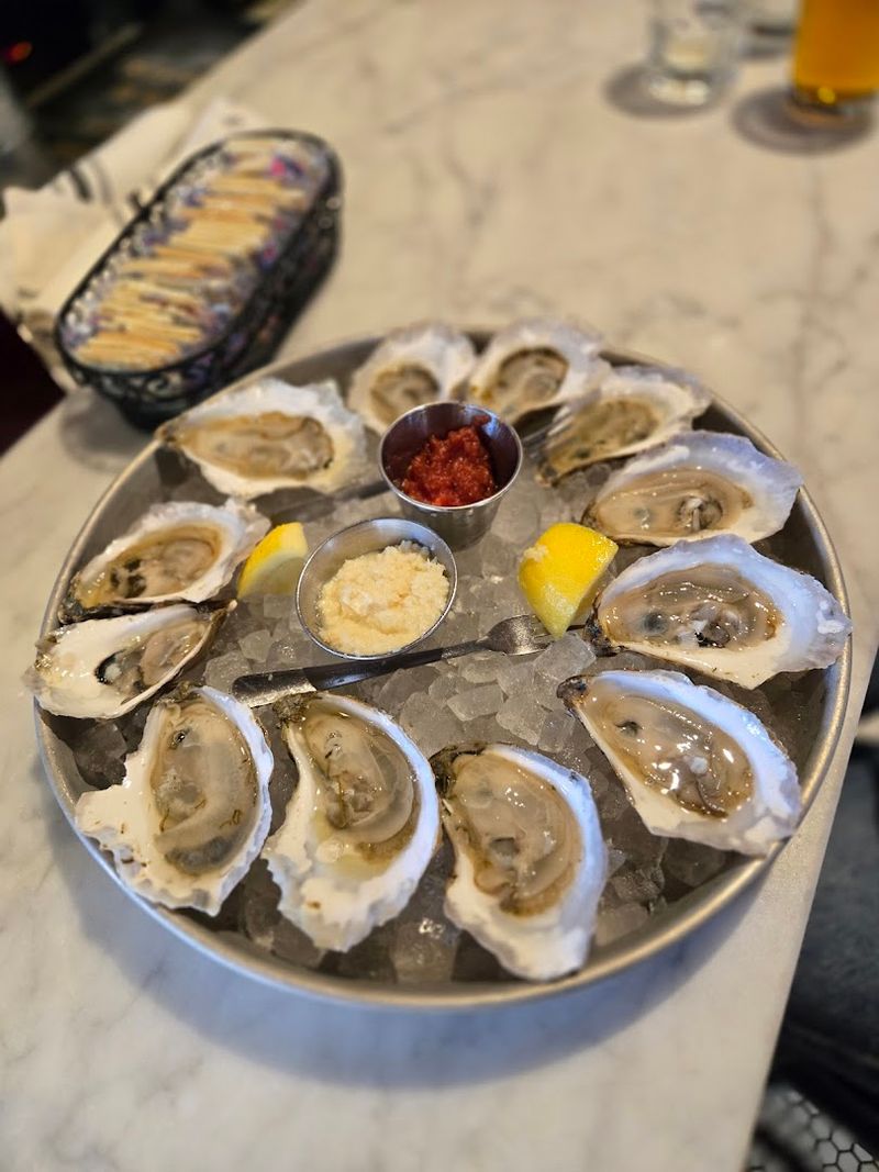 Where oysters and steak fit surprisingly well in Tennessee