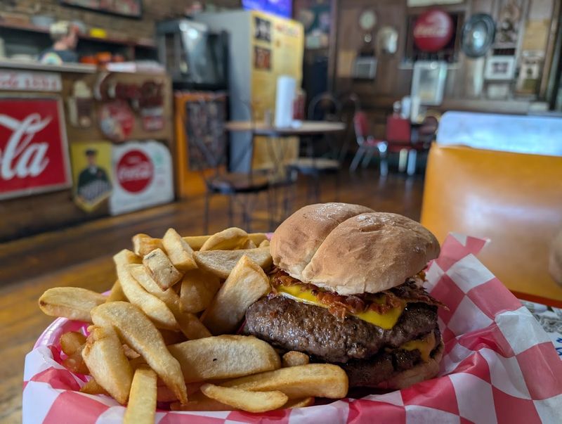 Soda Pop Junction — Lynnville