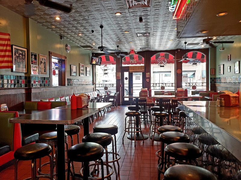 Dyer&rsquo;s Burgers, Memphis