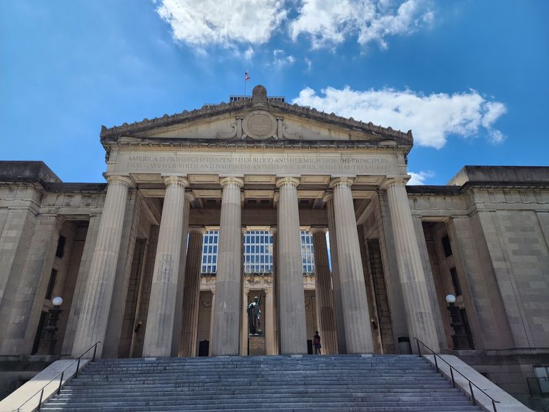 Tennessee State Capitol &mdash; Nashville