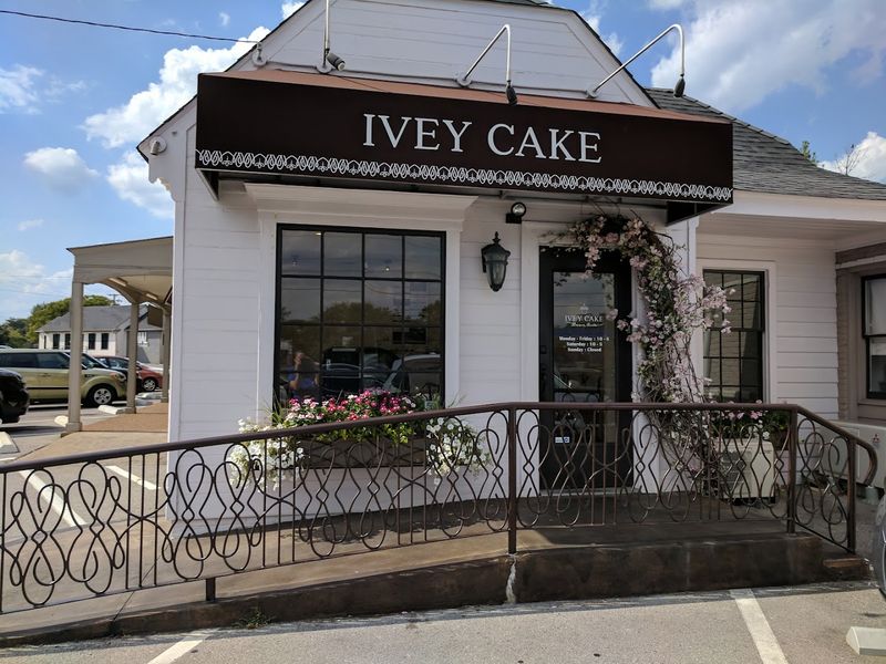 Ivey Cake — Brentwood