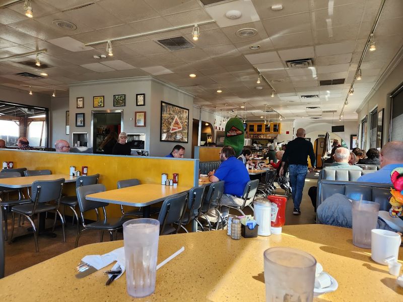 Why locals keep coming back to Noshville again and again