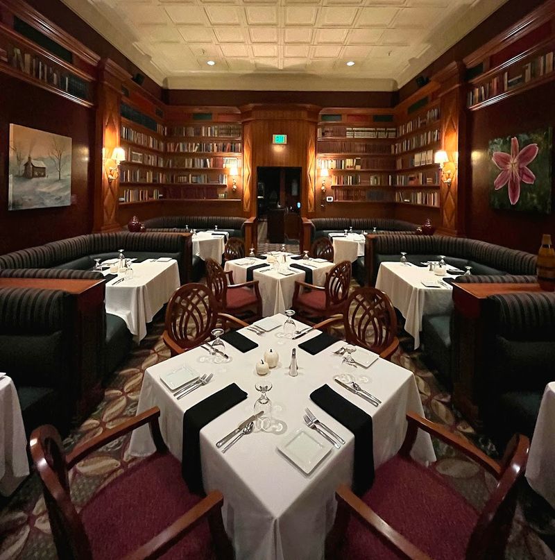 Brumley's at the General Morgan Inn &mdash; Greeneville