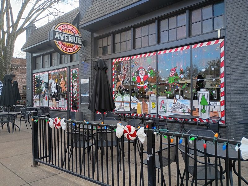 Young Avenue Deli - Memphis