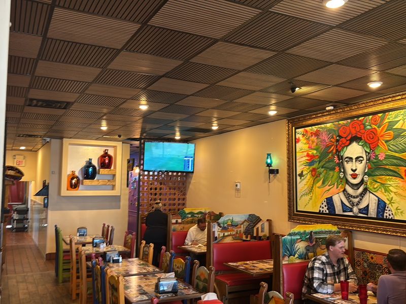 The relaxed atmosphere that makes it easy to stay awhile